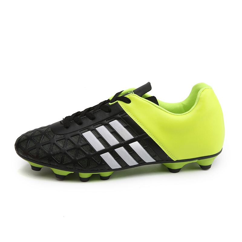 Durable Soccer Shoes